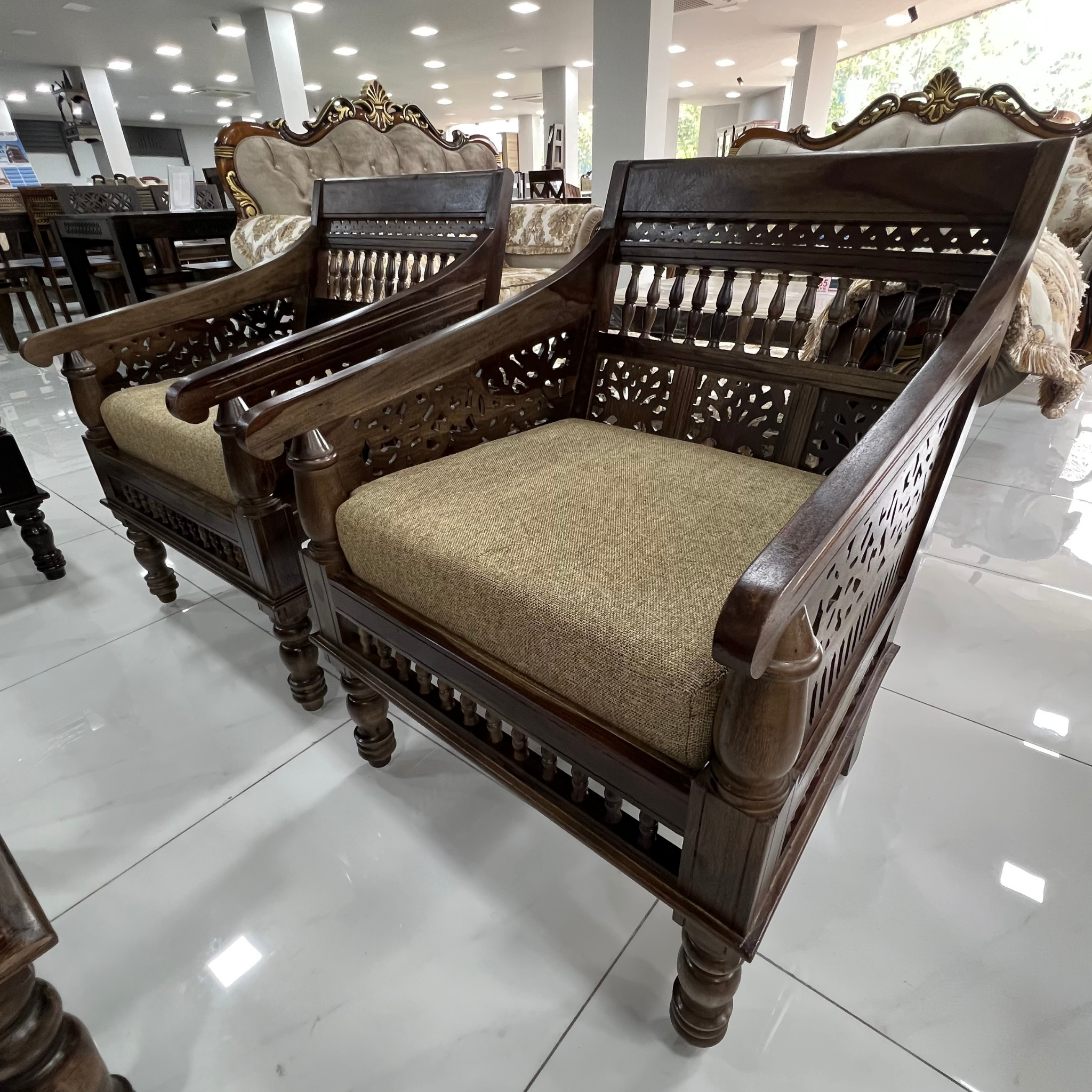 Maharaja Wooden Sofa Without Cushion