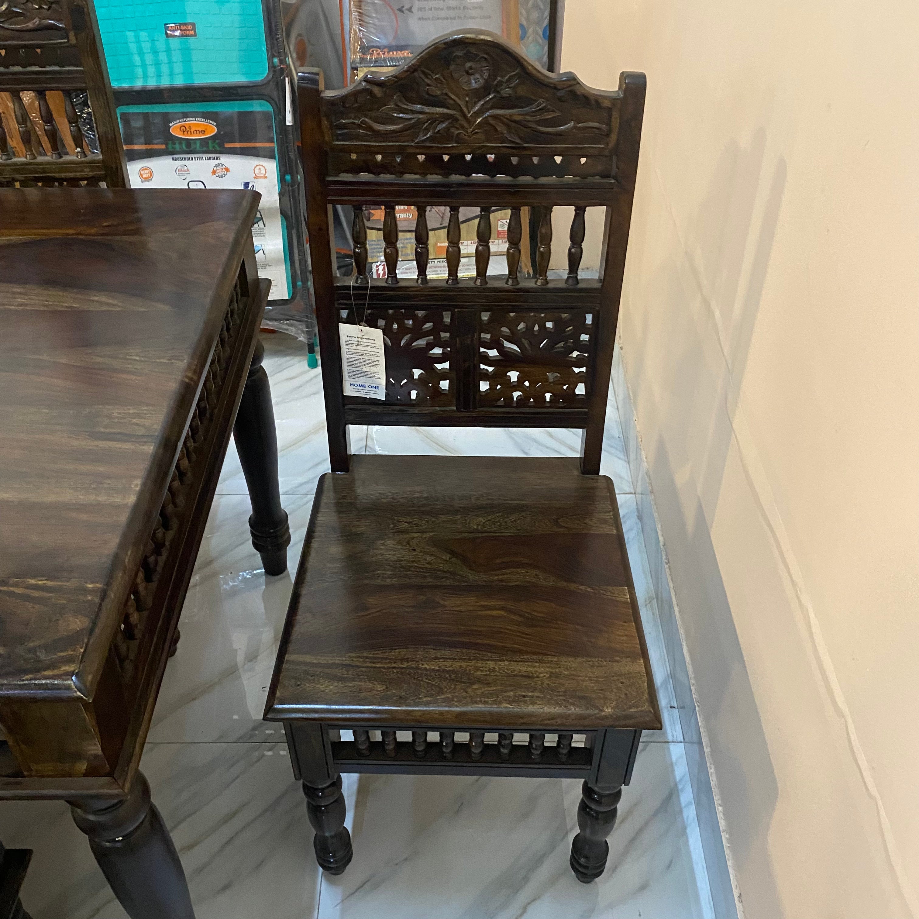Peacock Gilli Dining Chair